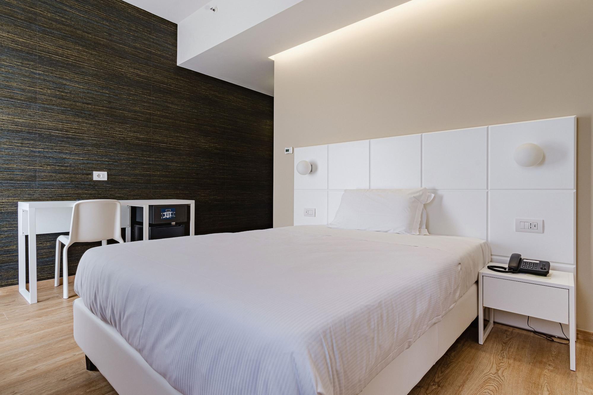 Hotel Boston Bari Esterno foto