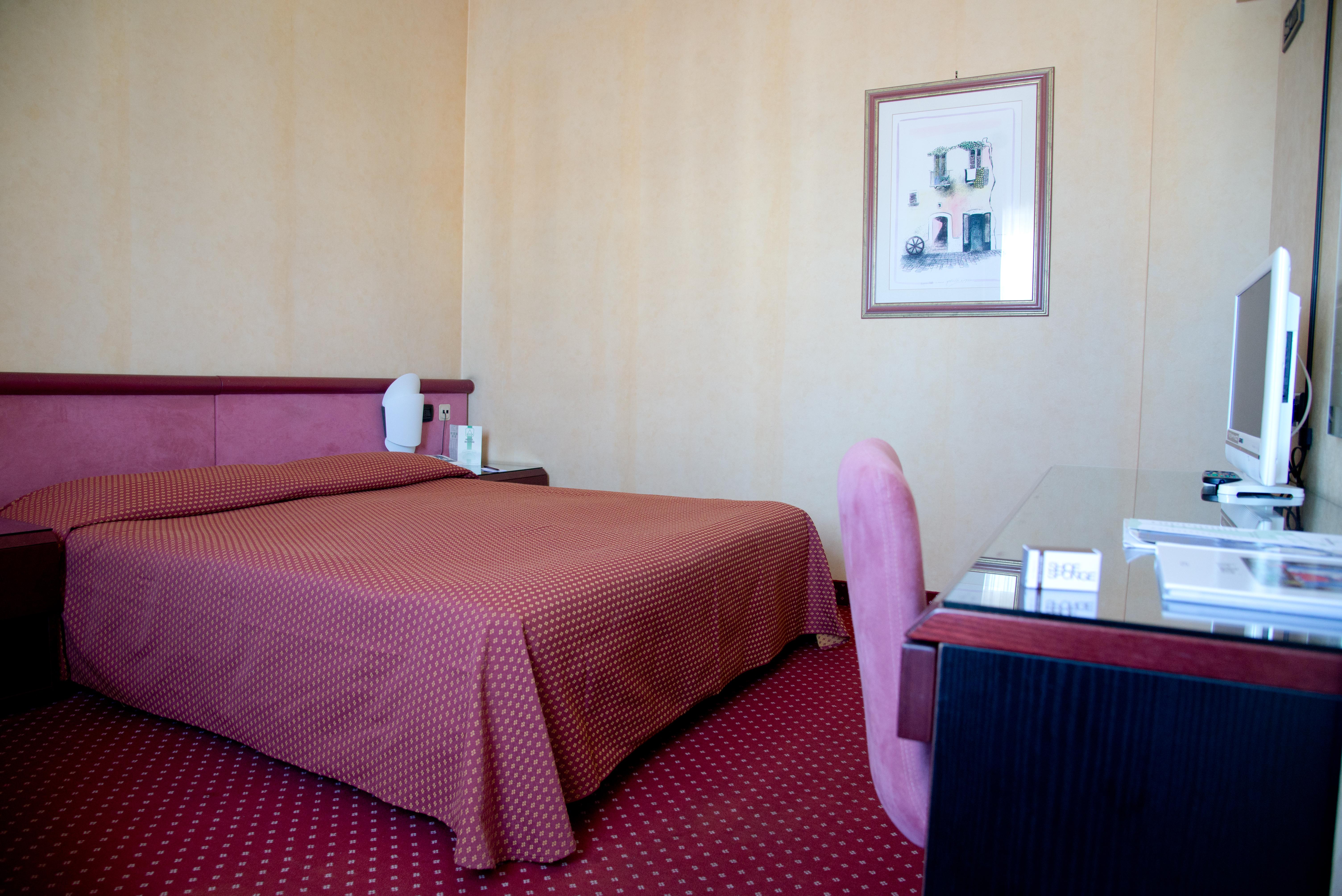 Hotel Boston Bari Esterno foto